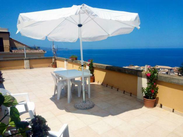 Il Terrazzo Su Pizzo Apartment ภายนอก รูปภาพ